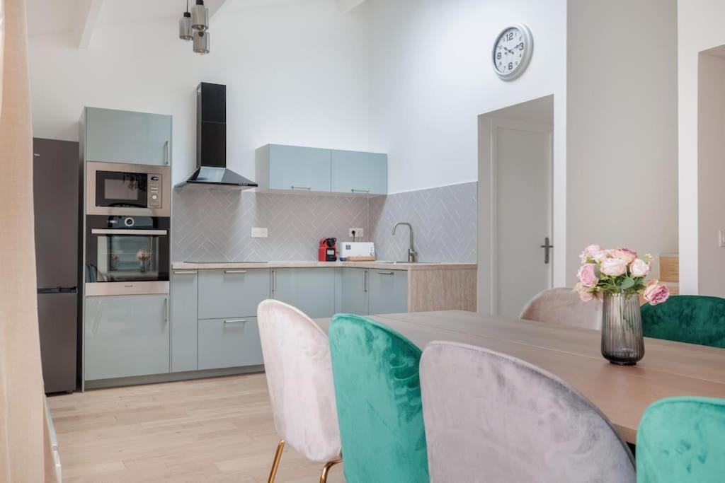 Superbe Appartement 8 Personnes #5 Asnières Zewnętrze zdjęcie